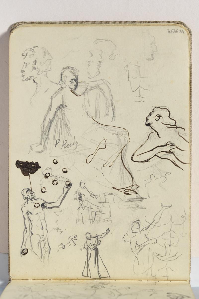 Estudi d'home amb túnica i figures