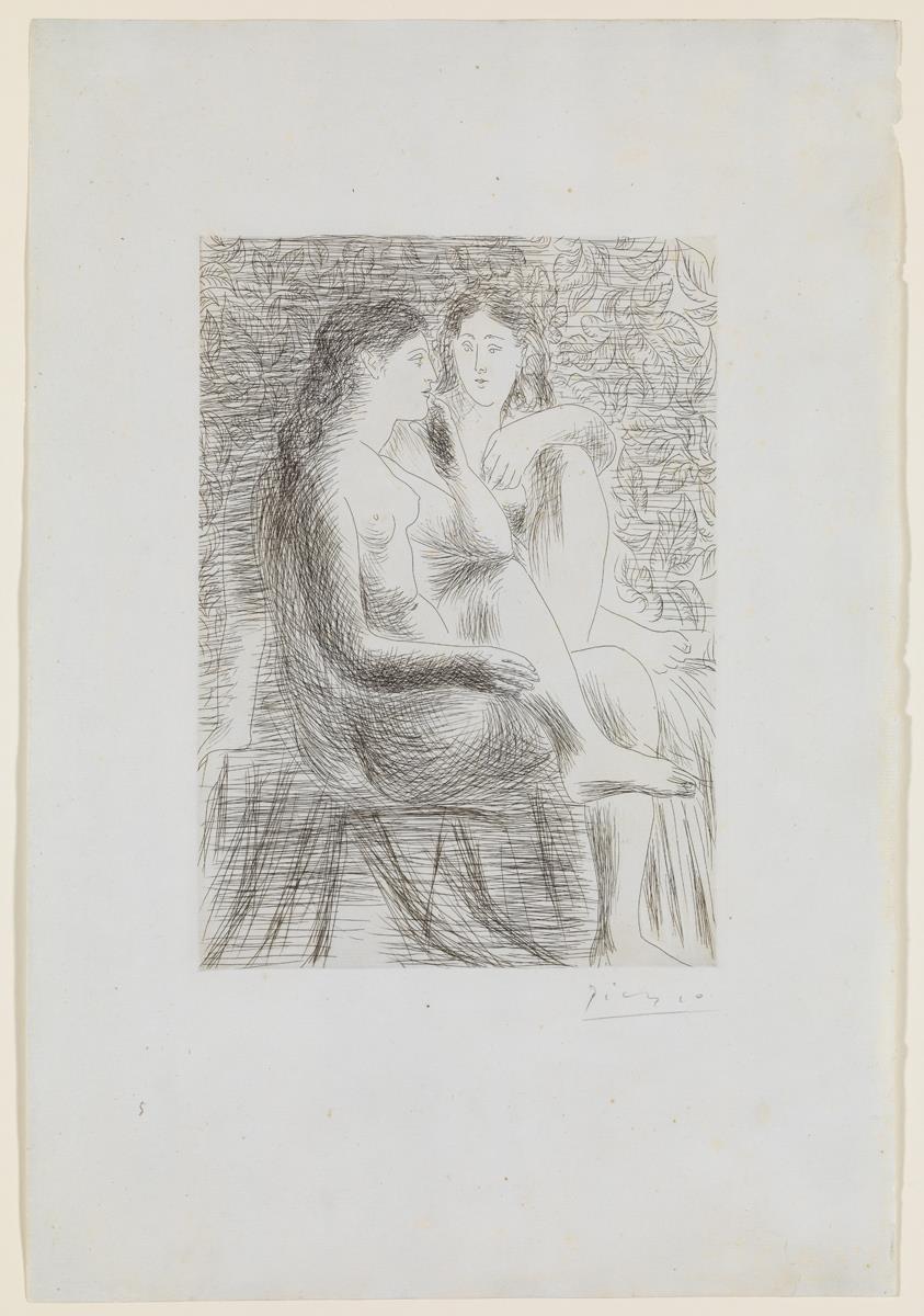 Dos mujeres desnudas sentadas