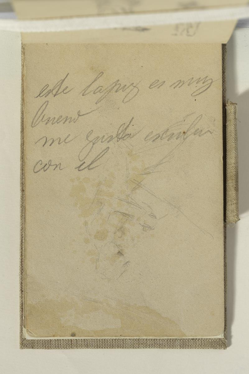 Hombre dibujando y anotaciones mansucritas