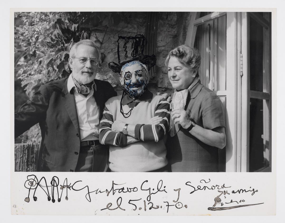 Gustau Gili, Pablo Picasso y Anna Maria Torra en Notre-Dame-de-Vie