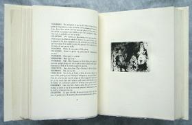 Home amb pipa assegut, "maja" i la Celestina