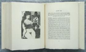 Pallasso vell amb una dona seductora
