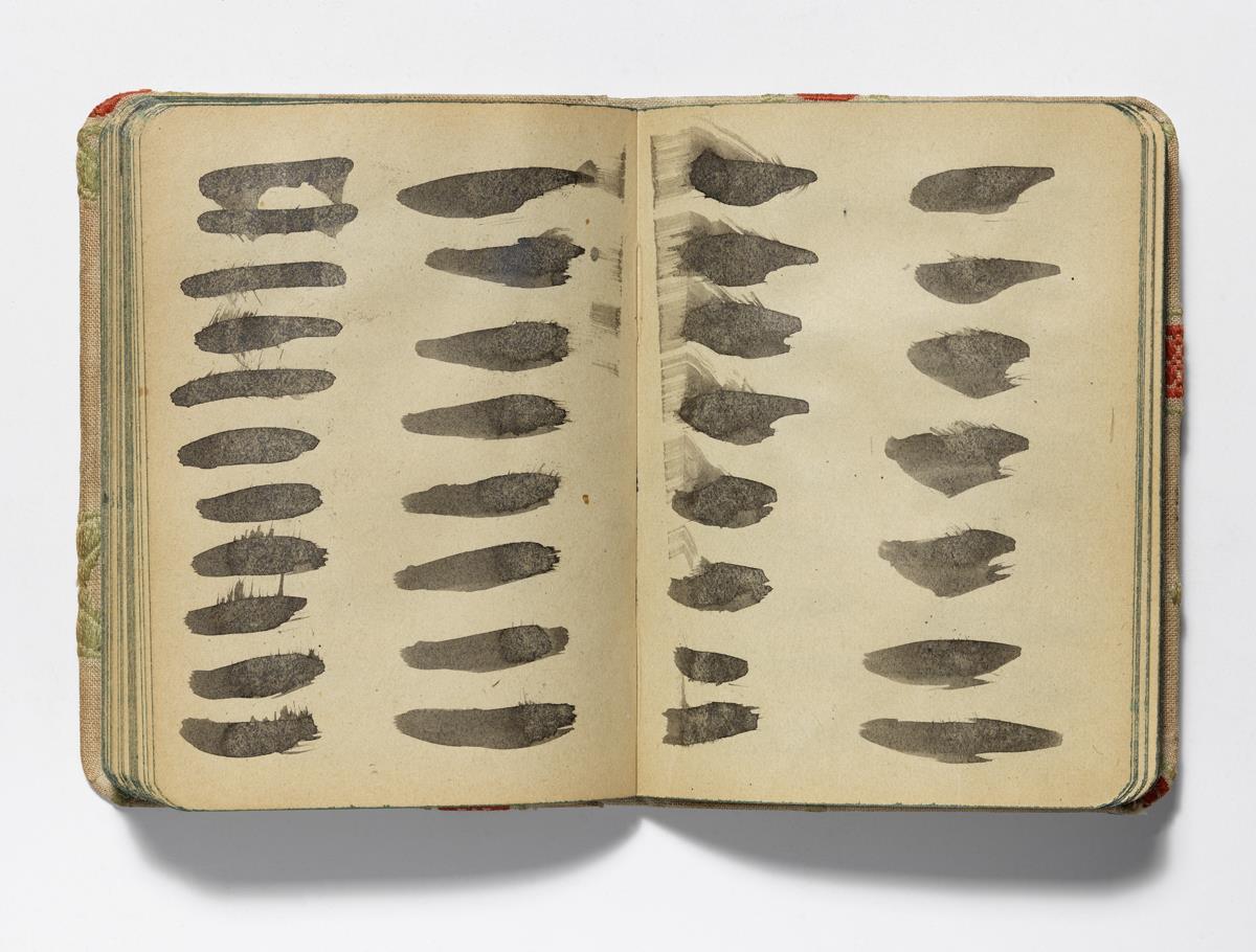 Lines to Simulate Writing